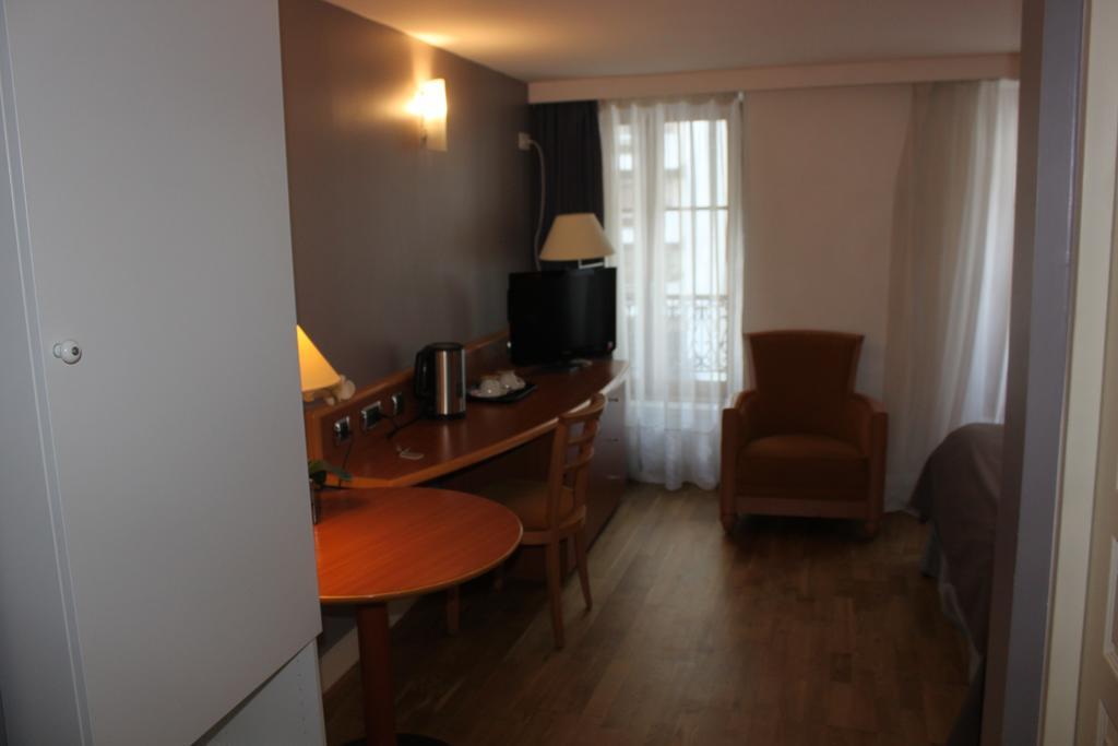 Hotel Metropolitain Parijs Buitenkant foto