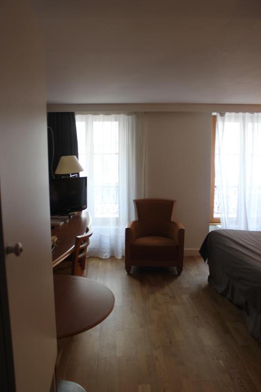 Hotel Metropolitain Parijs Buitenkant foto