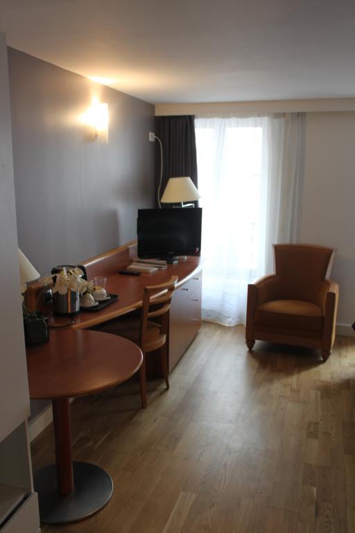 Hotel Metropolitain Parijs Buitenkant foto