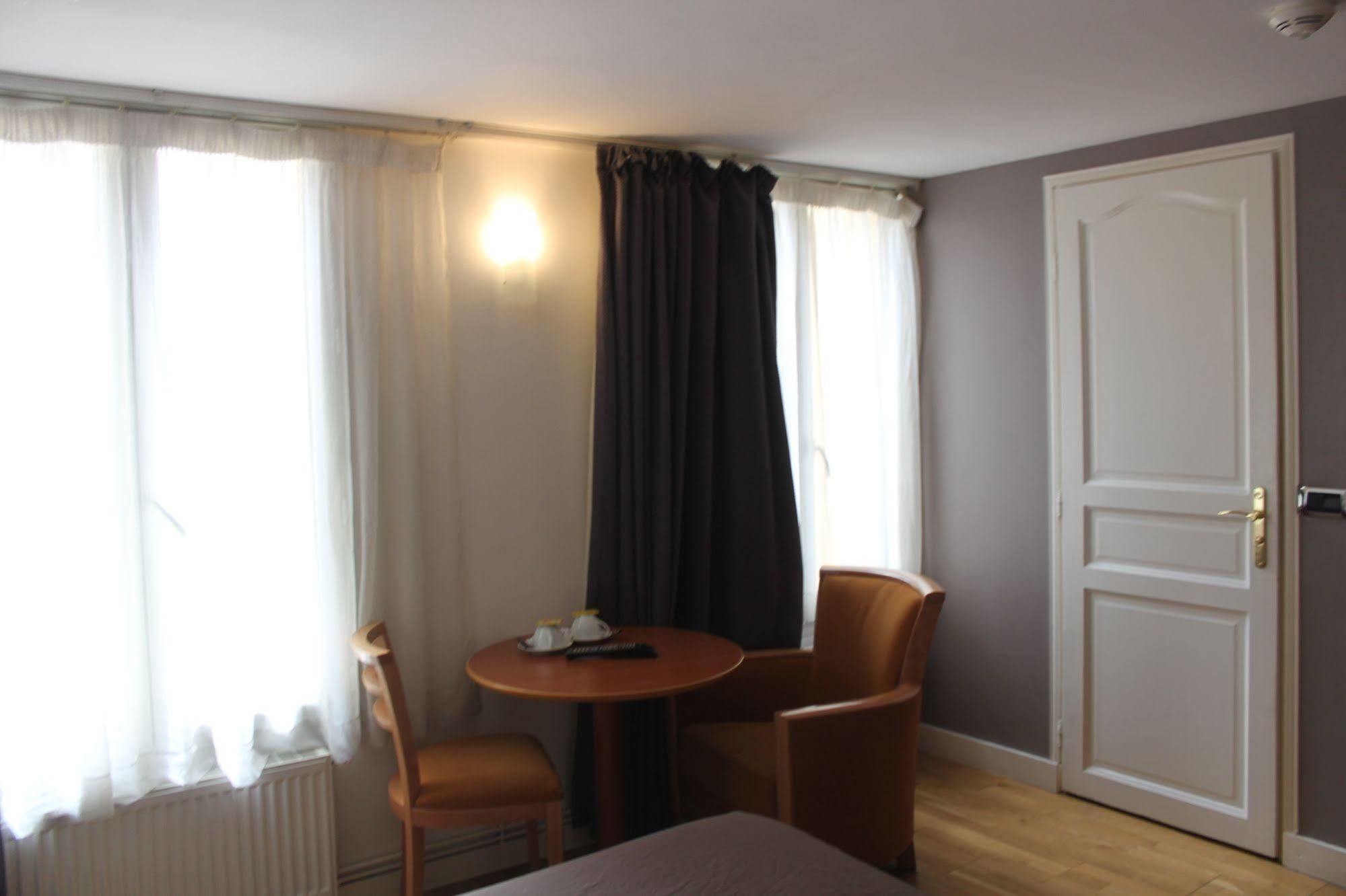 Hotel Metropolitain Parijs Buitenkant foto